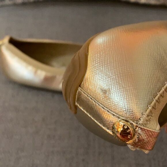 Michael Kors Sz 3 Gold Saffiano Ballet Flats - Picture 14 of 15